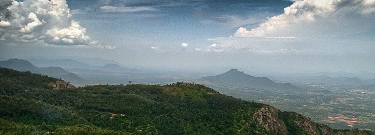The Sahyadri ranges on the ride to Panchgani